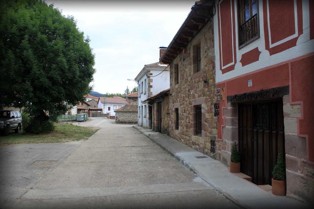 Casa Entrenidos Konuk evi Mudá Dış mekan fotoğraf